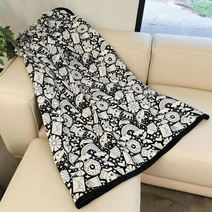 ✨Last Day 50% OFF🎨DIY Coloring Blanket with Markers🎁Perfect Gift For Family & Friends