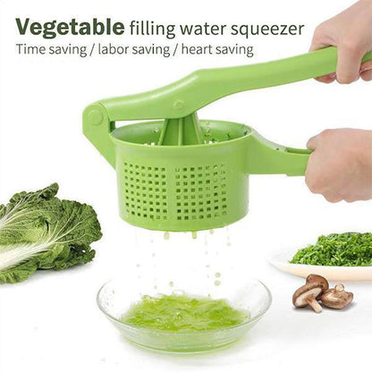 Universal water squeezer