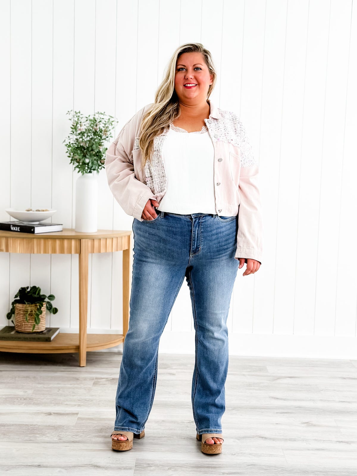 🔥Last day to buy 1 get 1 free🔥Holy Grail Tummy Control Bootcut Jeans