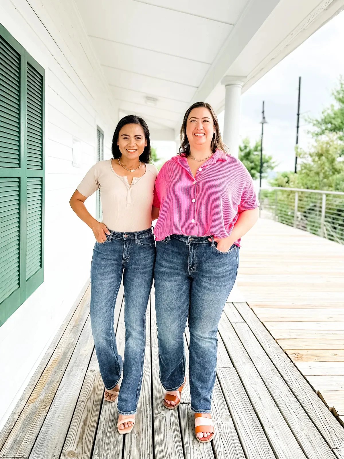🔥Last day to buy 1 get 1 free🔥Holy Grail Tummy Control Bootcut Jeans