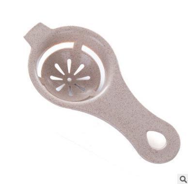 Wheat straw egg white separator