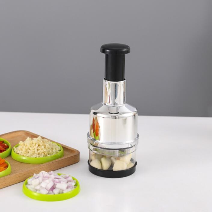 Multifunctional garlic cutter