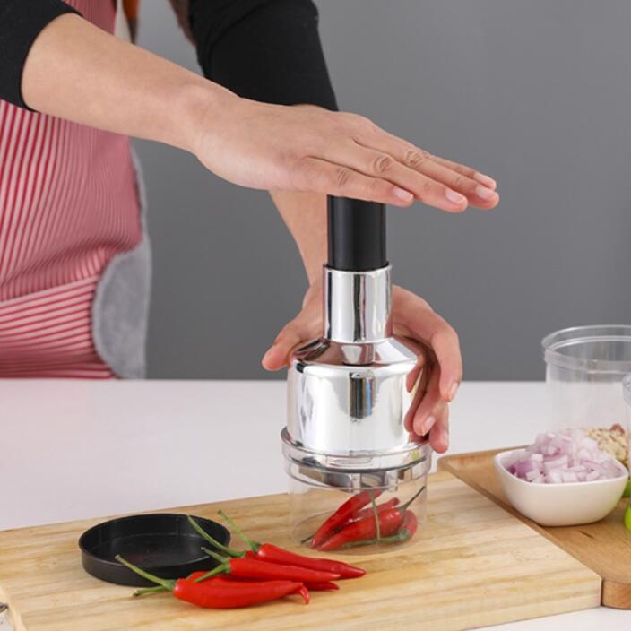 Multifunctional garlic cutter